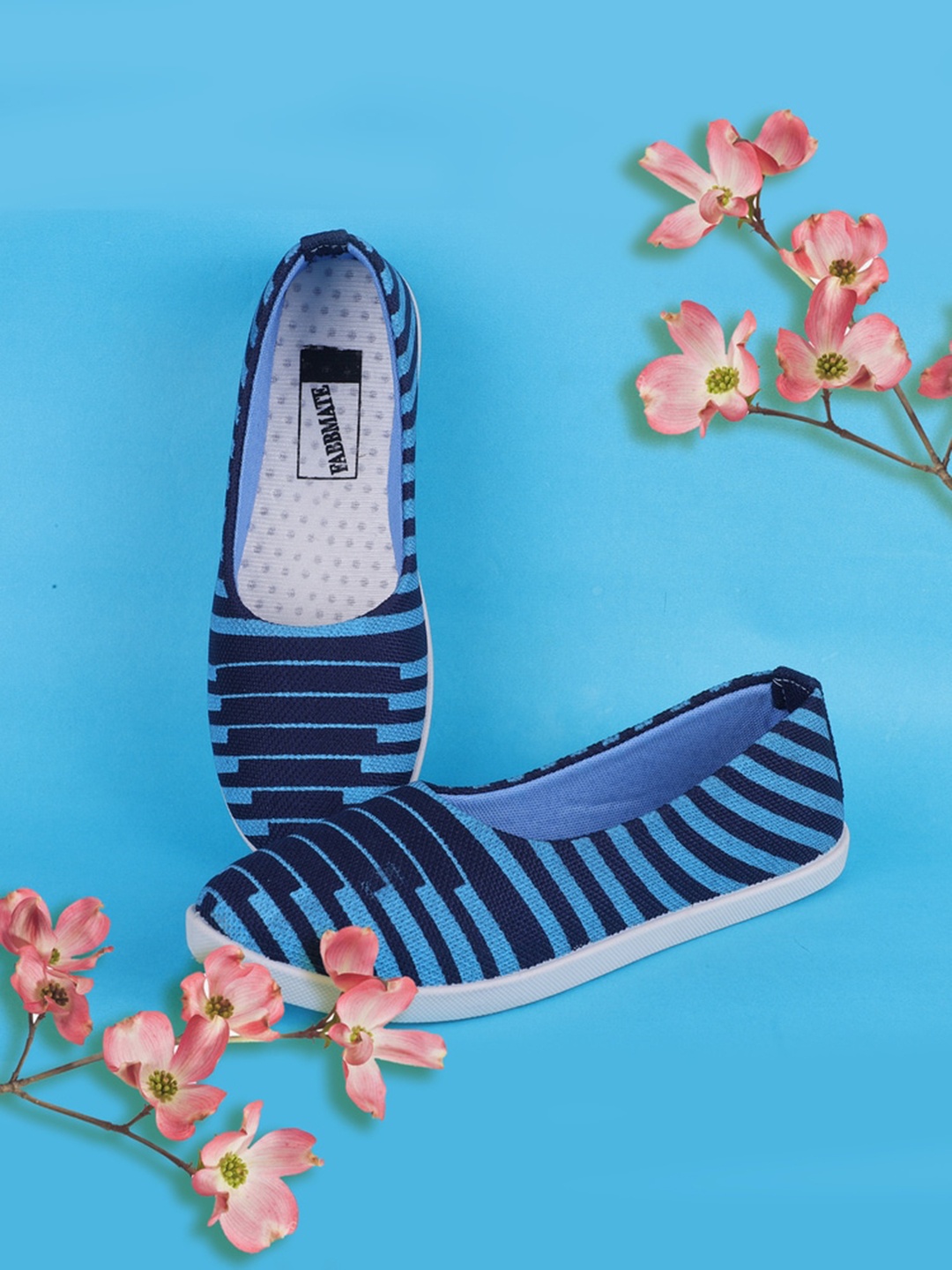 FABBMATE Women Blue Striped Flats