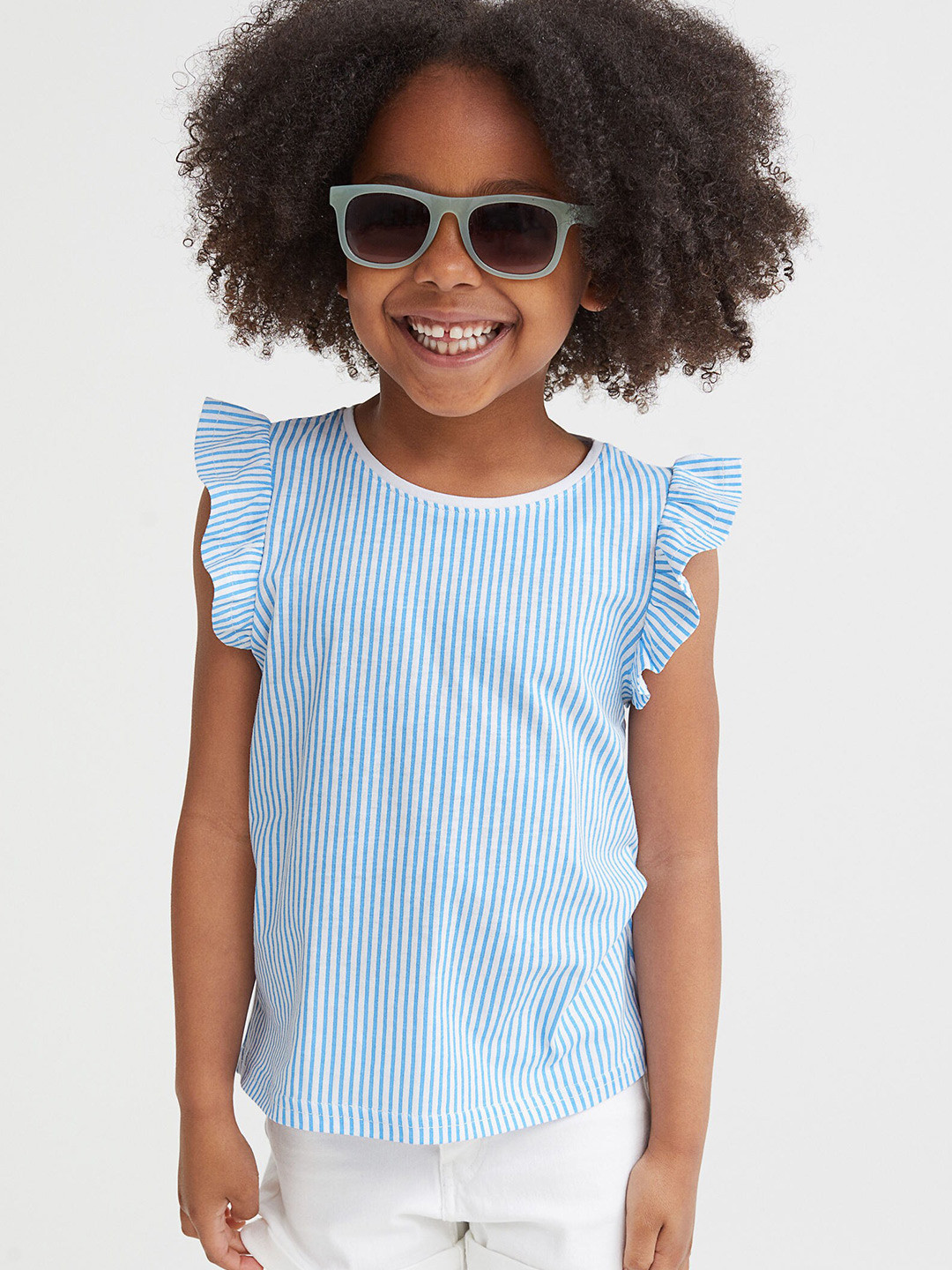 H&M 3-Pack Girls White & Blue Cotton Jersey Vest Tops 
H&M 3-Pack Girls White & Blue Cotton Jersey Vest Tops