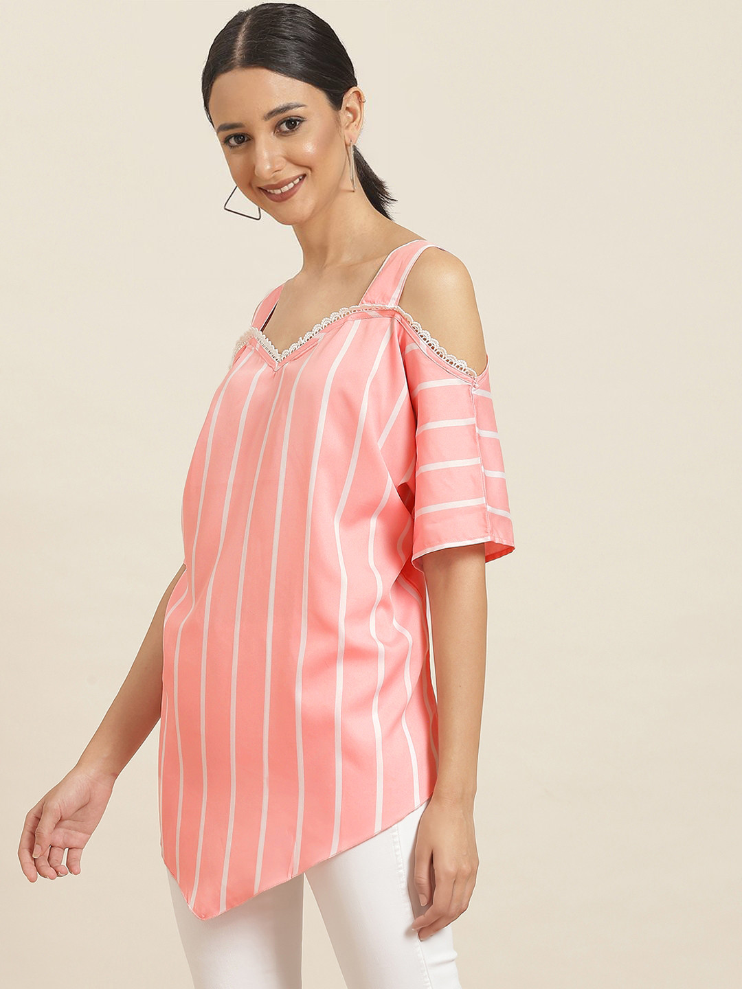 Qurvii Pink & White Striped Sweetheart Neck Top 
Qurvii Pink & White Striped Sweetheart Neck Top