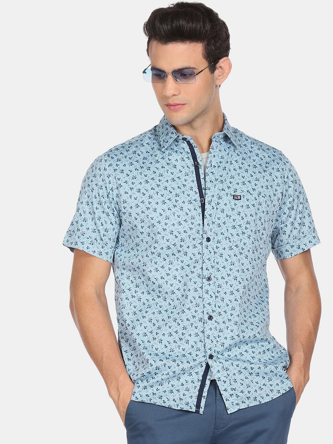 Arrow Sport Men Blue Floral Printed Casual Shirt