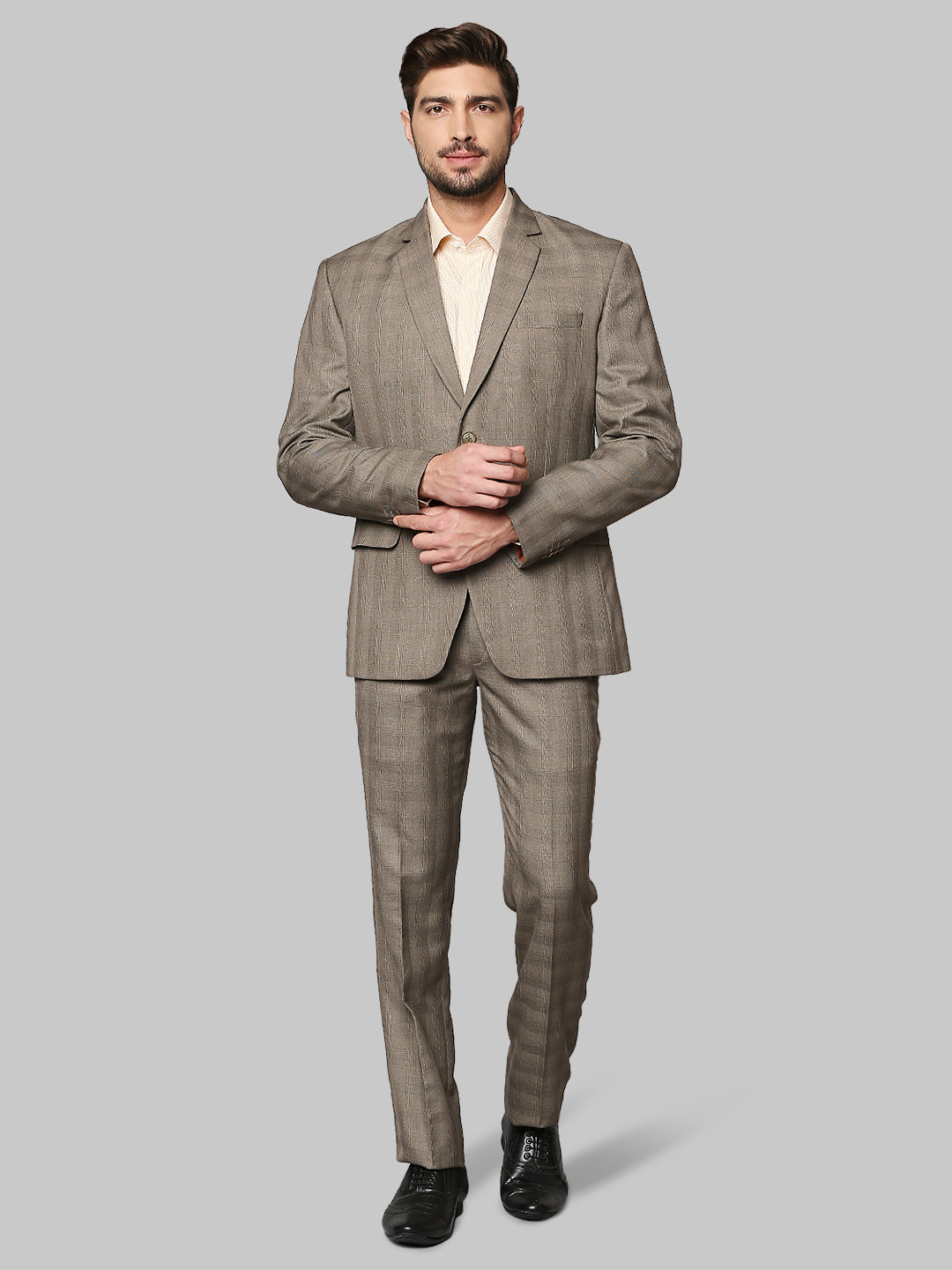 Raymond Men Brown Checked Single-Breasted Cotton Suits 
Raymond Men Brown Checked Single-Breasted Cotton Suits