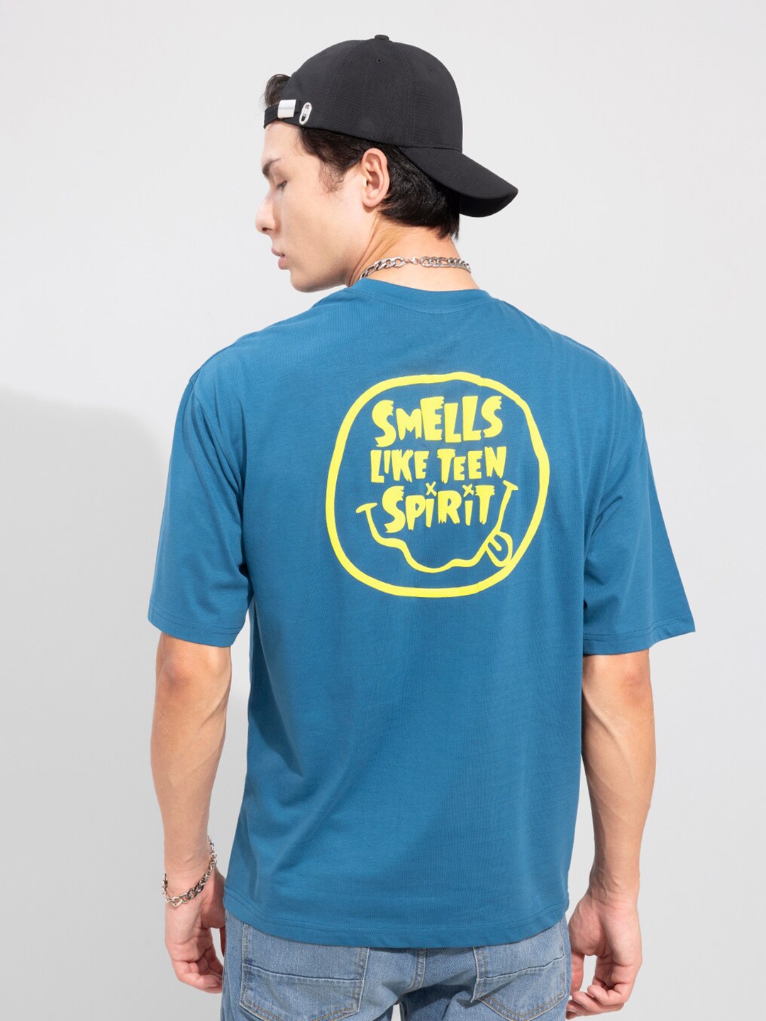 Snitch Men Blue Applique Boxy T-shirt