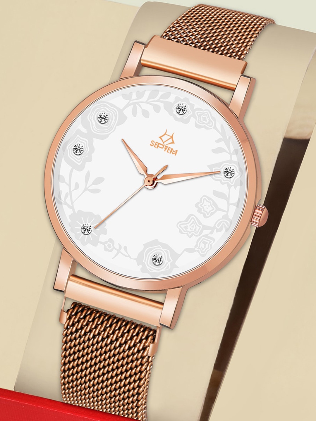 Septem Women White Printed Dial & Rose Gold Toned Stainless Steel Bracelet Style Straps Analogue Watch
Septem Women White Printed Dial & Rose Gold Toned Stainless Steel Bracelet Style Straps Analogue Watch