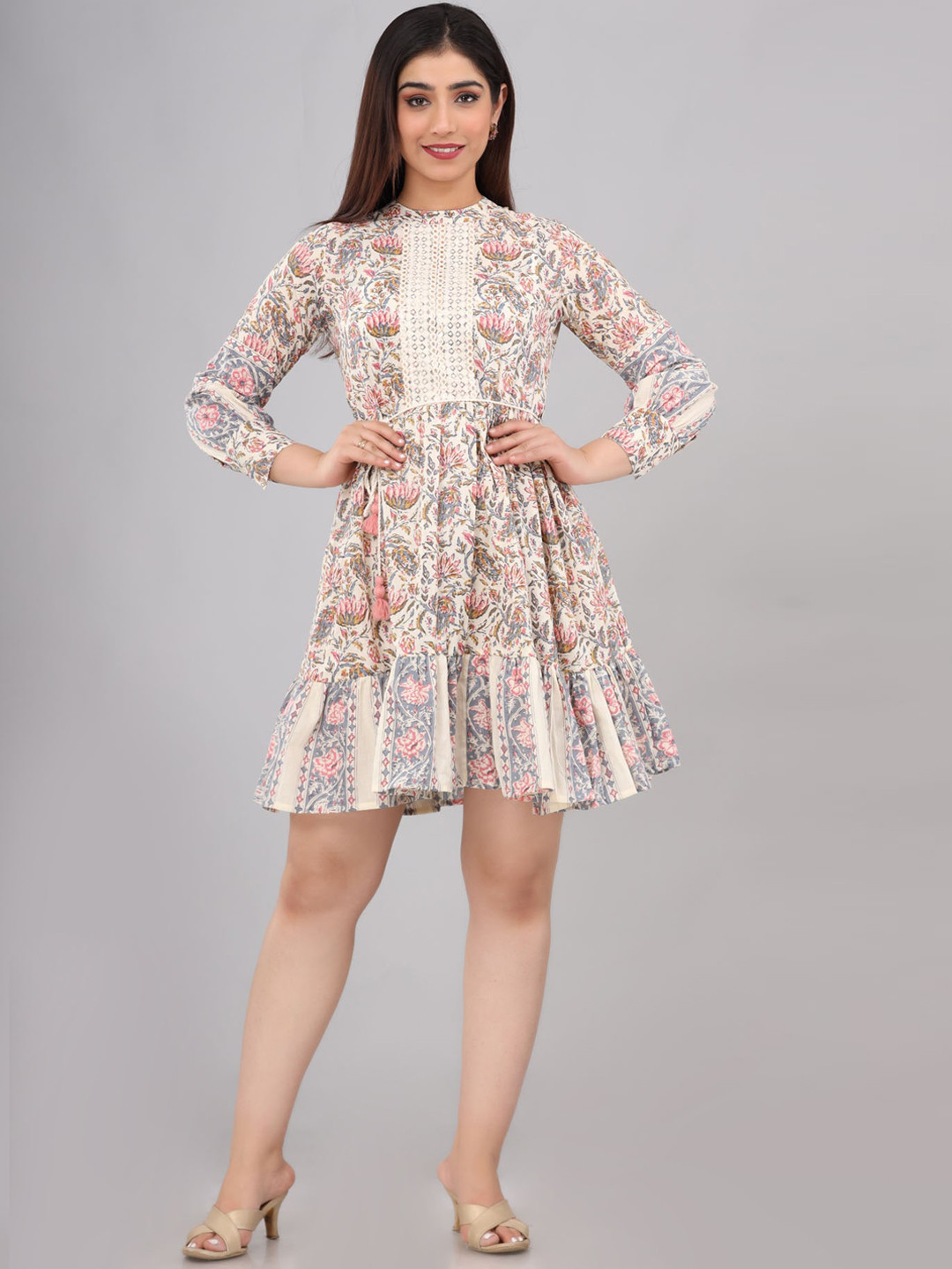FASHION DWAR Beige & Grey Floral Cotton A-Line Dress
FASHION DWAR Beige & Grey Floral Cotton A-Line Dress