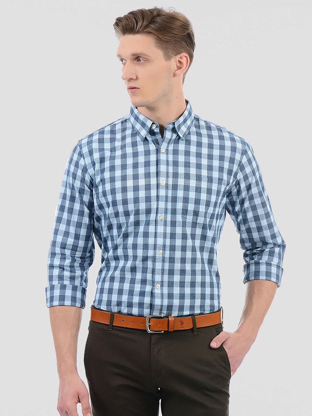 LONDON FOG Men Blue Checked Casual Shirt