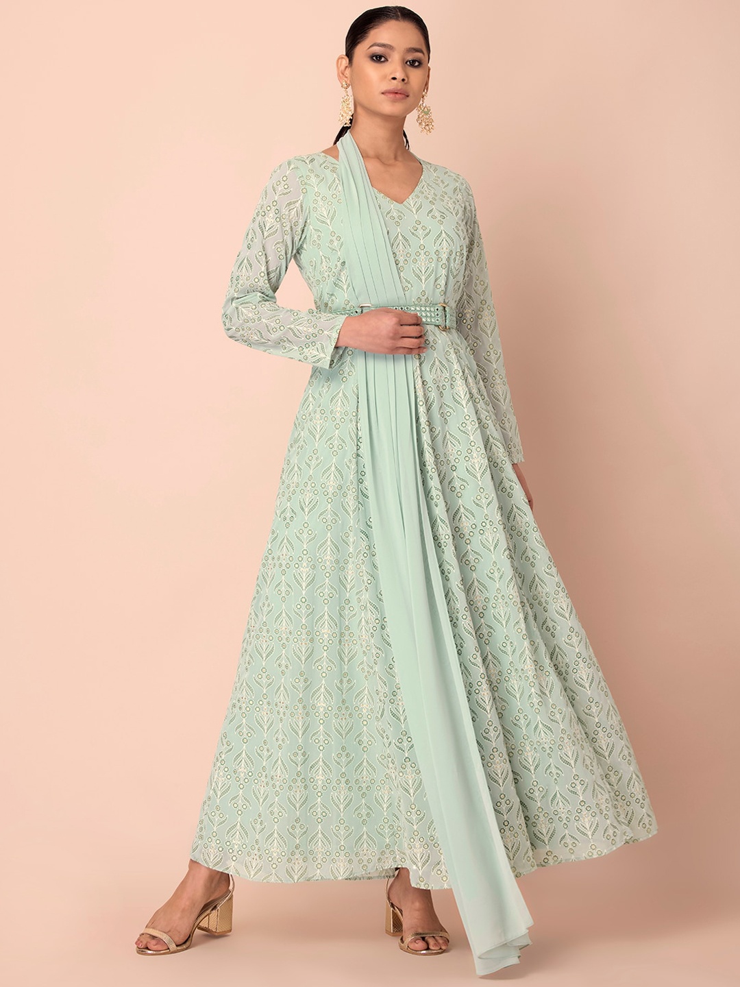 INDYA Women Green Floral Printed Flared Sleeves Gotta Patti Floral Georgette Anarkali Kurta
INDYA Women Green Floral Printed Flared Sleeves Gotta Patti Floral Georgette Anarkali Kurta