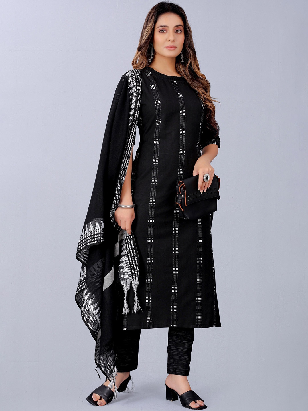 ASPORA Black & White Pure Cotton Unstitched Dress Material