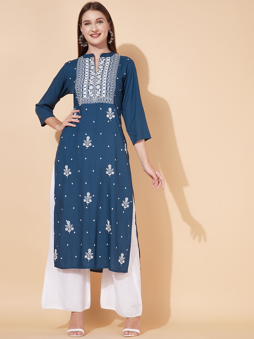 FASHOR Women Teal Floral Embroidered Straight Fit Kurta