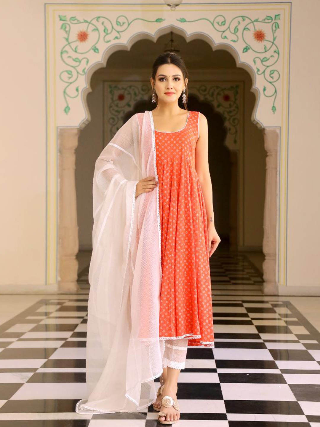 Baisacrafts Women Orange Floral Printed Pure Cotton Kurta with Trousers & With Dupatta
Baisacrafts Women Orange Floral Printed Pure Cotton Kurta with Trousers & With Dupatta