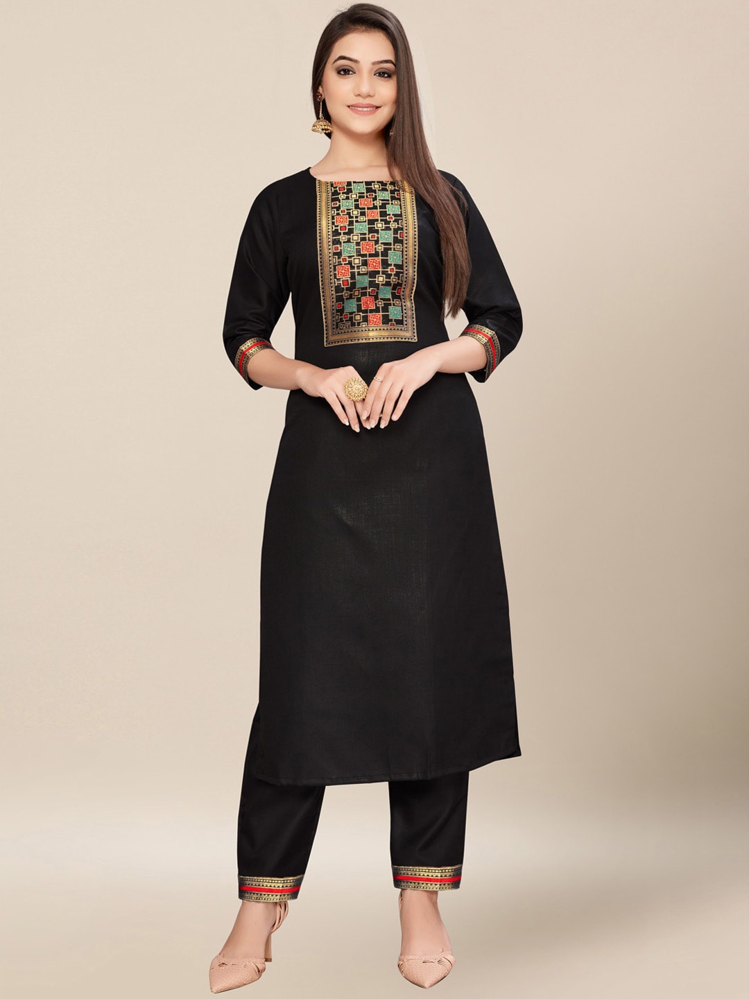 AYKA CLOTHINGS Women Black Floral Yoke Design Layered Patchwork Pure Cotton Kurta with Trousers
AYKA CLOTHINGS Women Black Floral Yoke Design Layered Patchwork Pure Cotton Kurta with Trousers