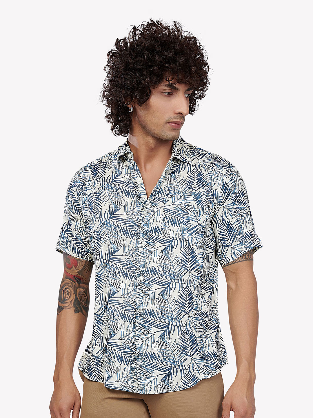 VASTRADO Men Multicoloured Floral Printed Casual Shirt, White 
VASTRADO Men Multicoloured Floral Printed Casual Shirt, White