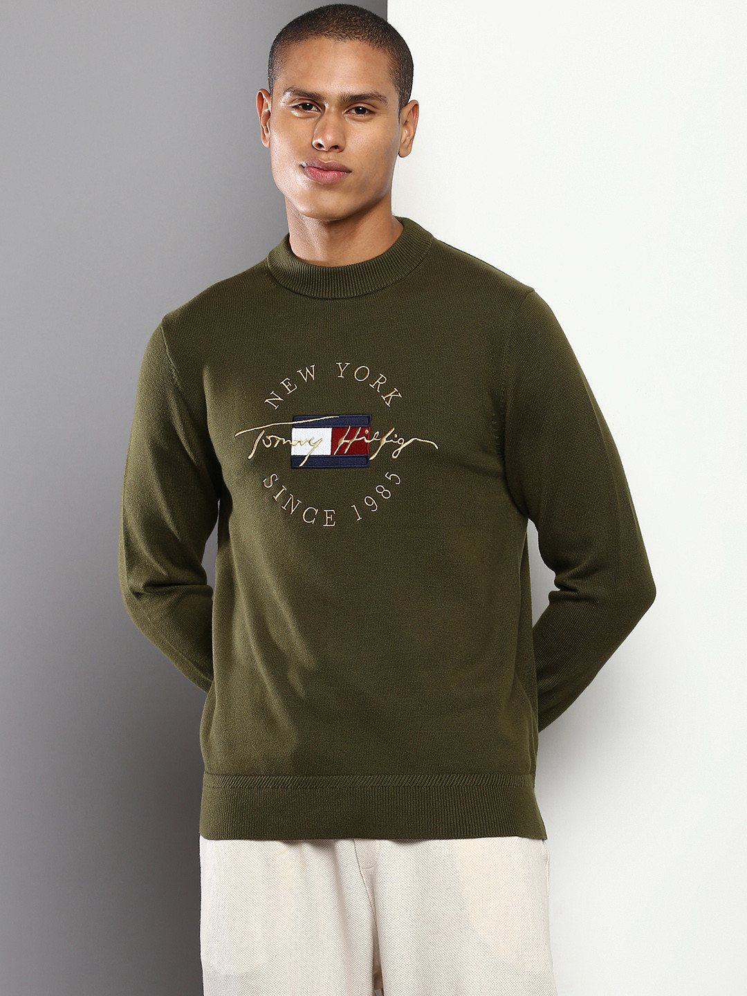 Tommy Hilfiger Men Brand Logo Embroidered Pure Cotton Pullover, Olive
Tommy Hilfiger Men Brand Logo Embroidered Pure Cotton Pullover, Olive