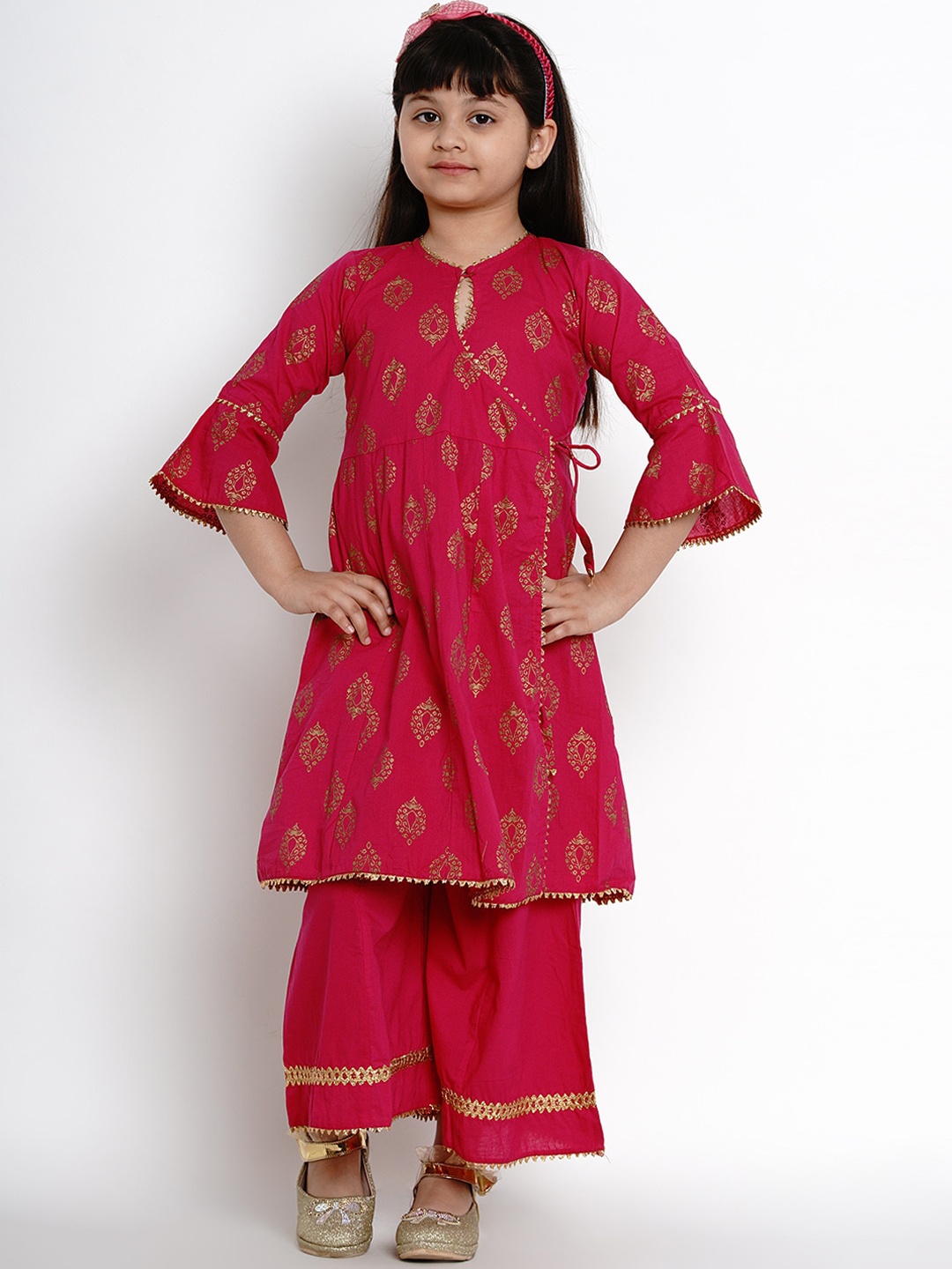 Bitiya by Bhama Girls Fuchsia Ethnic Motifs Embroidered Empire Pure Cotton Kurta with Sharara
Bitiya by Bhama Girls Fuchsia Ethnic Motifs Embroidered Empire Pure Cotton Kurta with Sharara