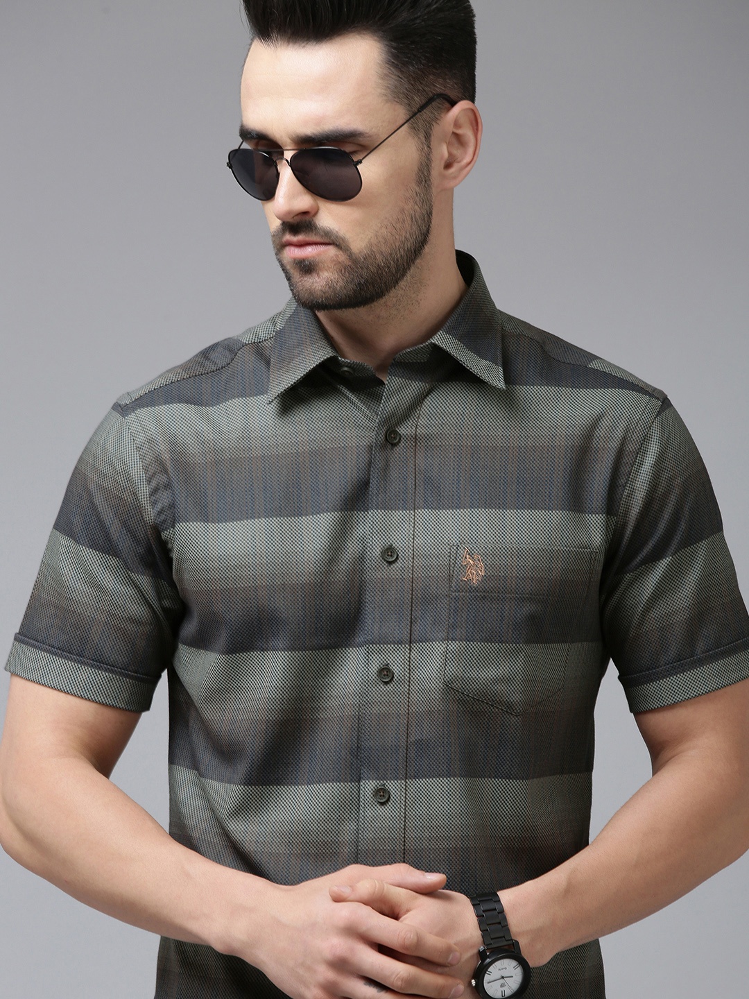 U S Polo Assn Men Grey & Brown Tailored Fit Horizontal Striped Pure Cotton Casual Shirt
U S Polo Assn Men Grey & Brown Tailored Fit Horizontal Striped Pure Cotton Casual Shirt