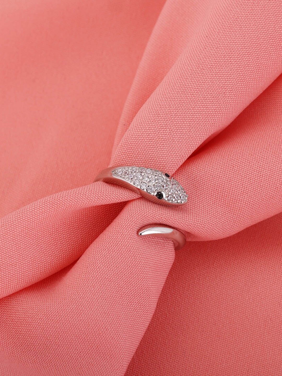 GIVA 925 Sterling Silver Rhodium-Plated White Cubic Zircon Studded Adjustable Finger Ringer
GIVA 925 Sterling Silver Rhodium-Plated White Cubic Zircon Studded Adjustable Finger Ringer