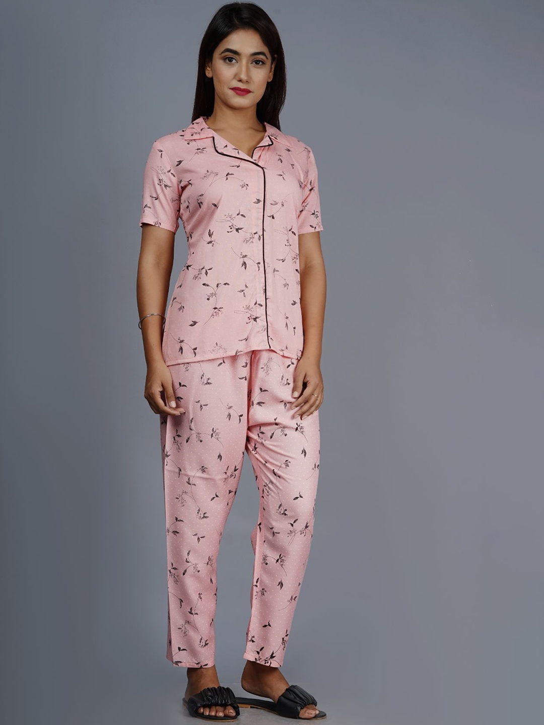 FABISTA Women Peach-Coloured & Grey Printed Night suit