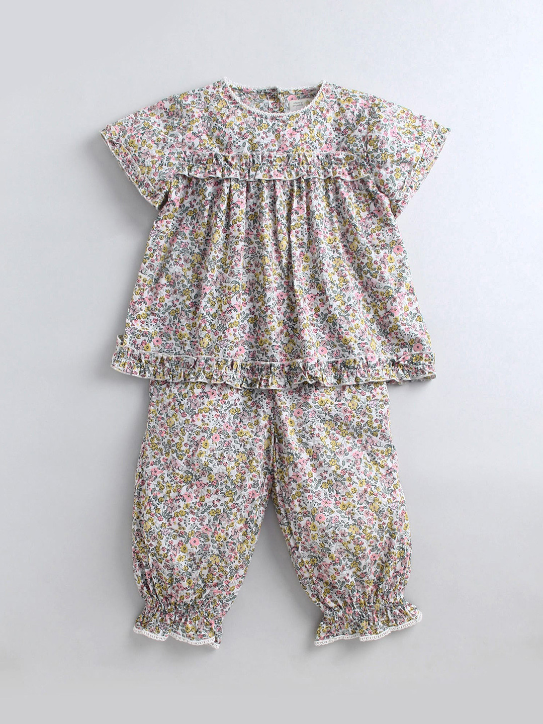 Cherry Crumble Girls White & Green Printed Night suit 
Cherry Crumble Girls White & Green Printed Night suit