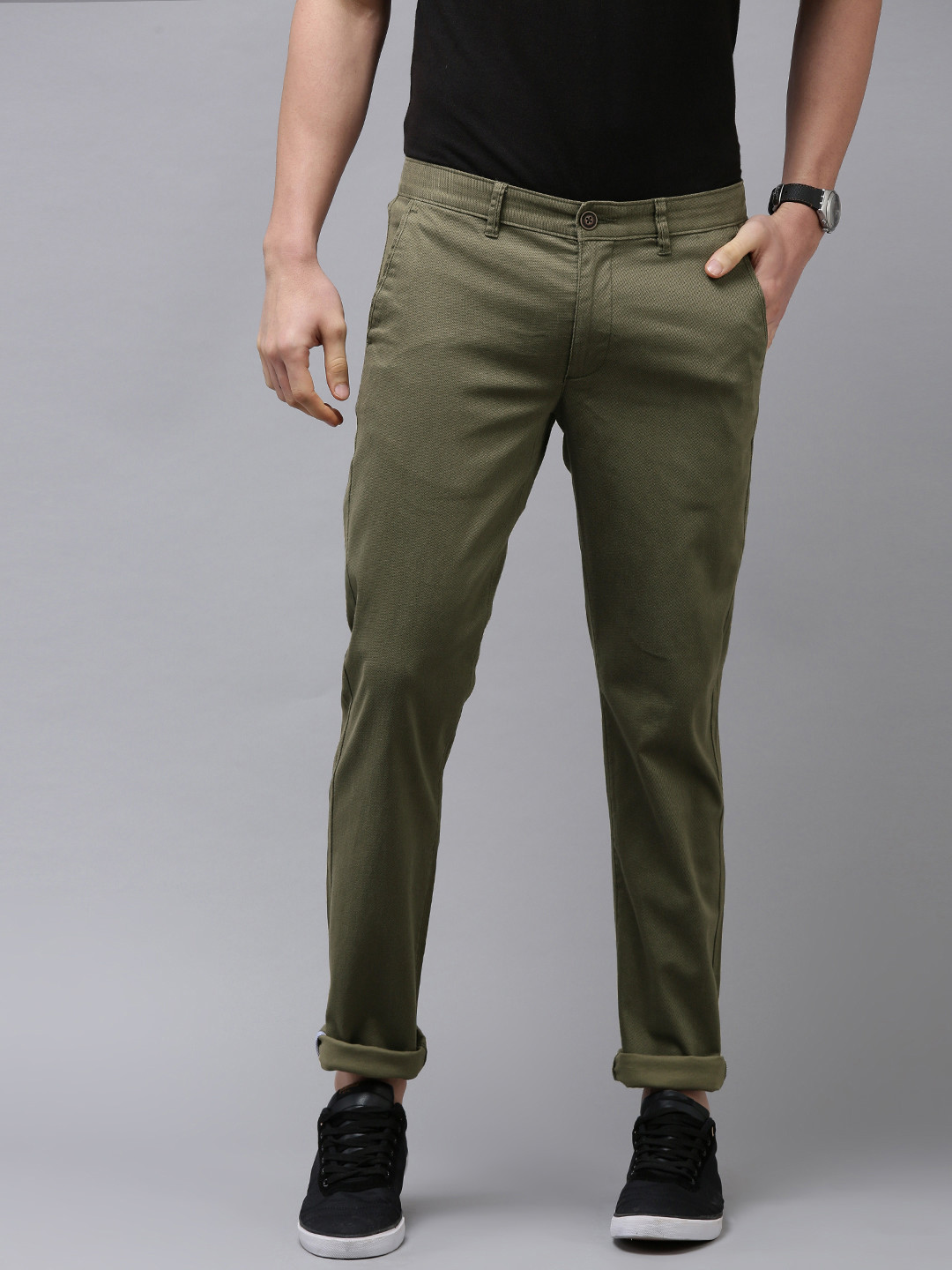 Van Heusen Sport Men Green Self Design Textured Tapered Fit Mid-Rise Plain Woven Trousers
Van Heusen Sport Men Green Self Design Textured Tapered Fit Mid-Rise Plain Woven Trousers