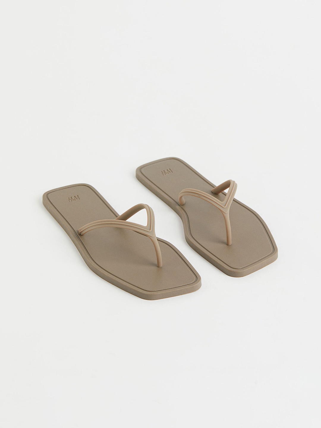 H&M Women Beige Flip Flops