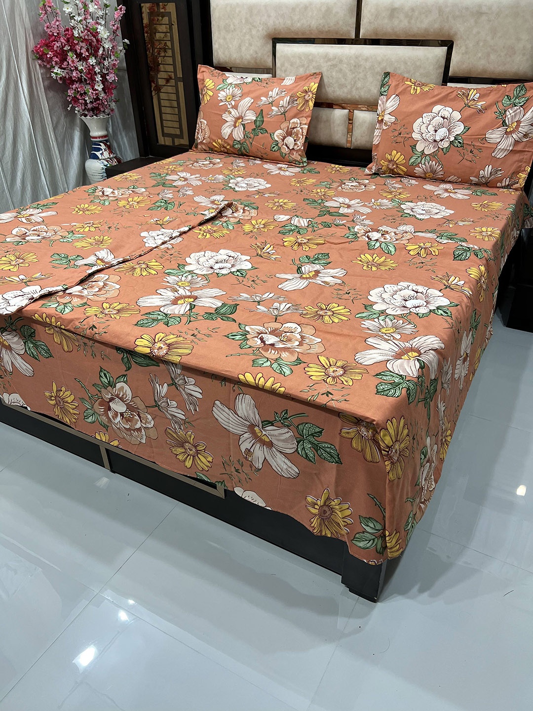 Pure Decor Peach-Coloured & White Printed Pure Cotton 250 TC Double King Bedding Set
Pure Decor Peach-Coloured & White Printed Pure Cotton 250 TC Double King Bedding Set