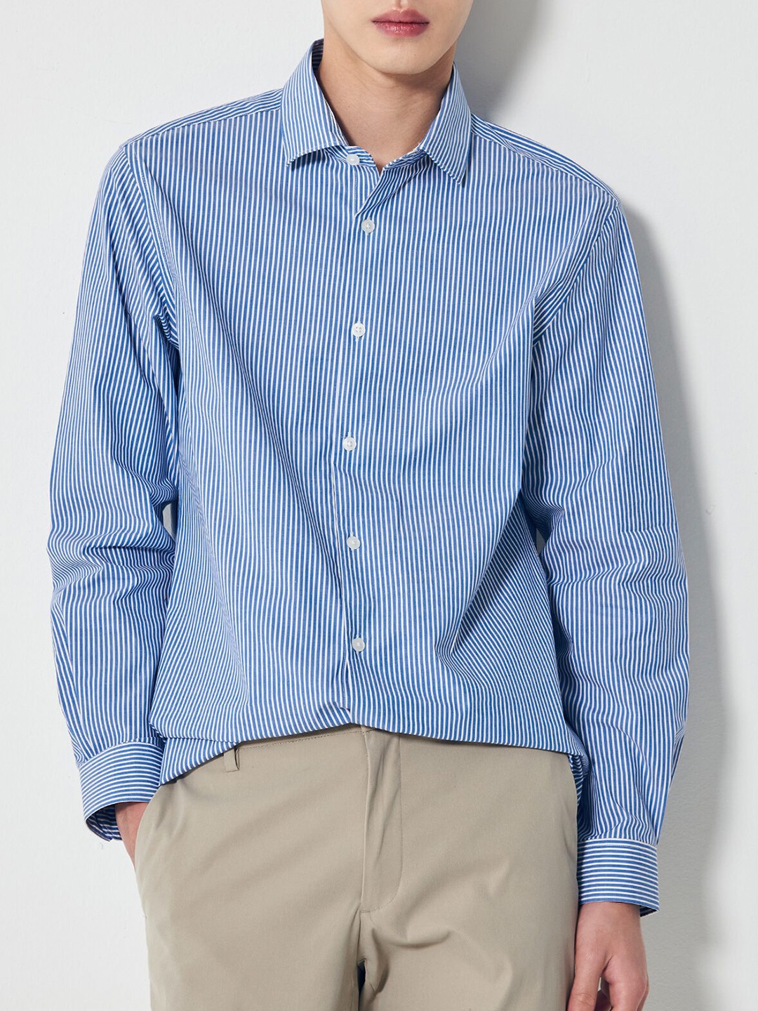8seconds Men Blue & White Striped Casual Shirt