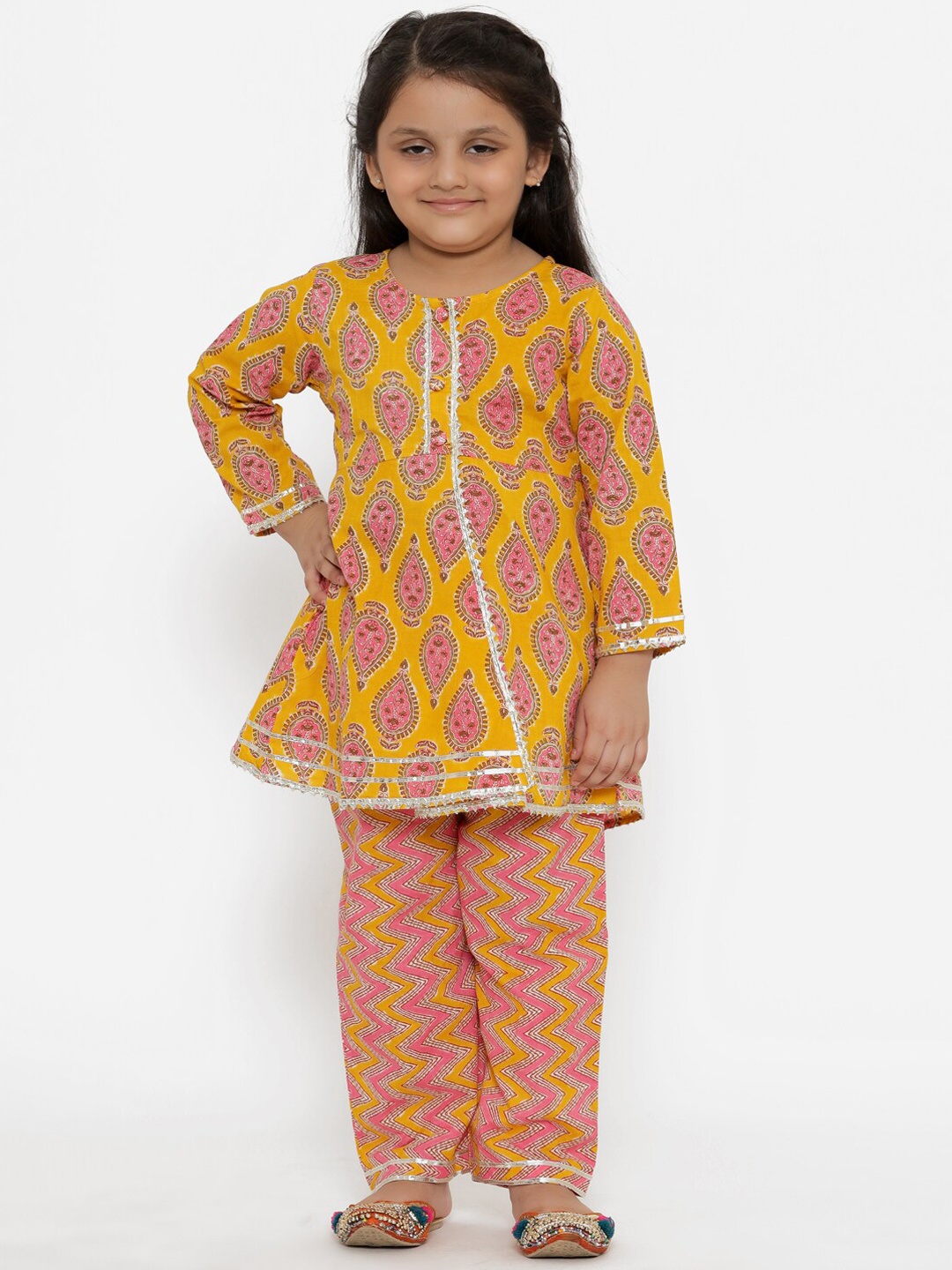 Readiprint Fashions Girls Yellow Floral Printed Angrakha Gotta Patti Pure Cotton Kurti with Dhoti Pants
Readiprint Fashions Girls Yellow Floral Printed Angrakha Gotta Patti Pure Cotton Kurti with Dhoti Pants
