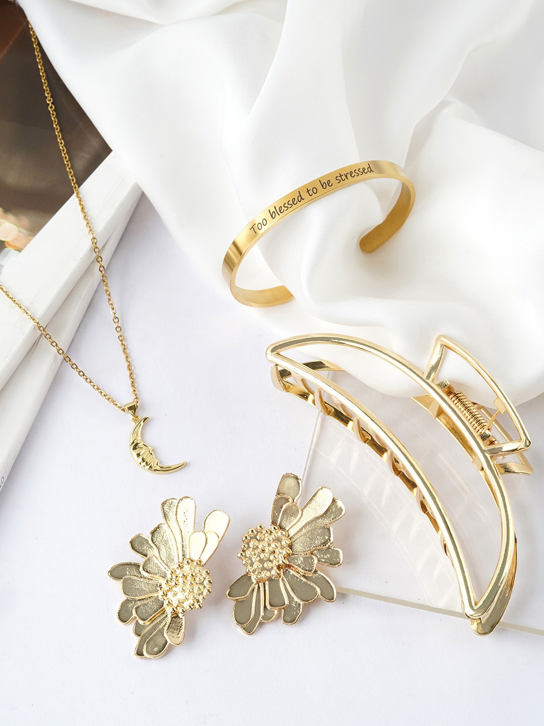 JOKER & WITCH Women Gold-Toned & Hazy Hue Jewelry Set