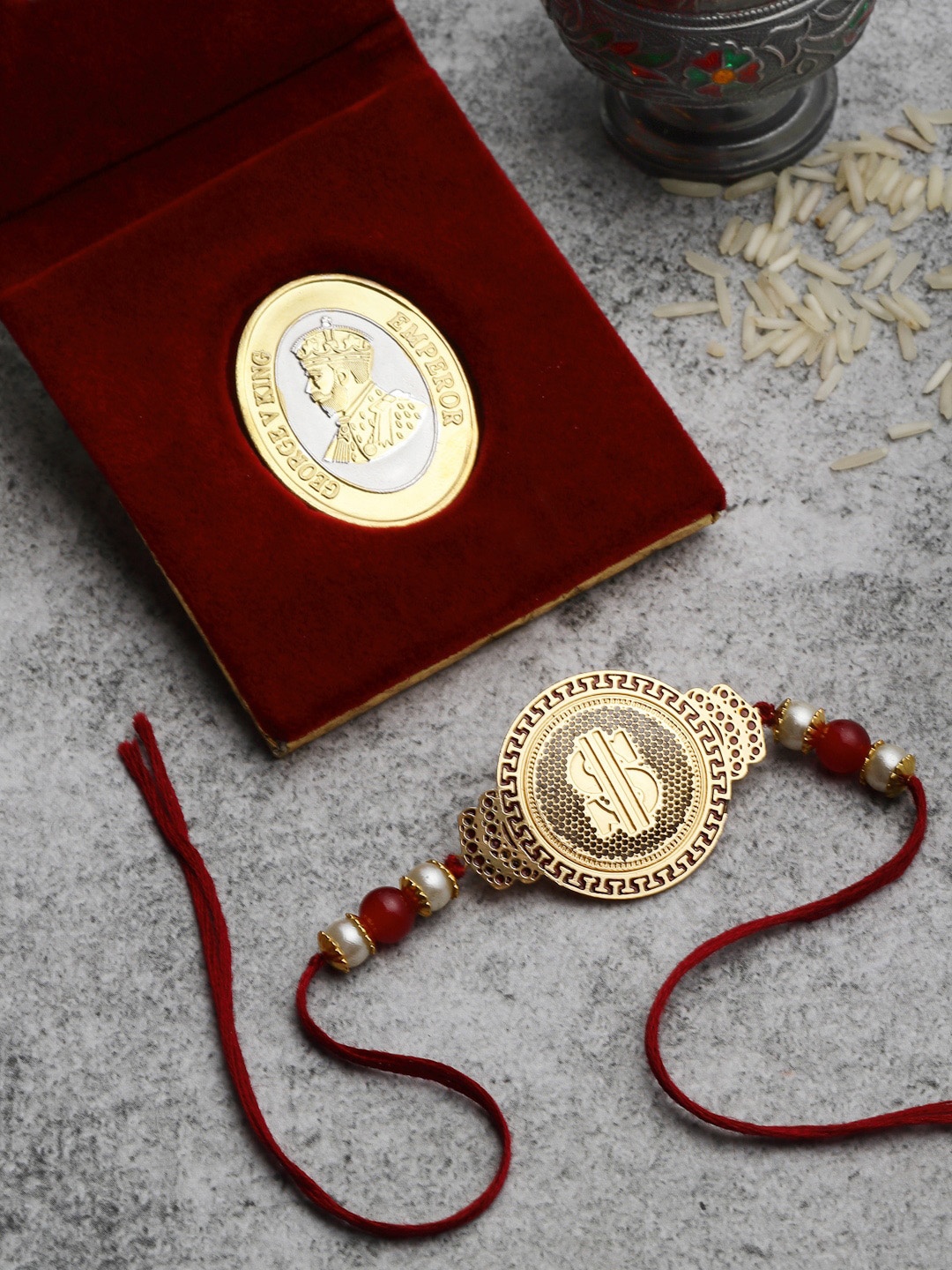 PANASH 5gm Emperor 999 Pure Silver Coin with Gold-Plated Dollar Shaped Rakhi Gift Set
PANASH 5gm Emperor 999 Pure Silver Coin with Gold-Plated Dollar Shaped Rakhi Gift Set