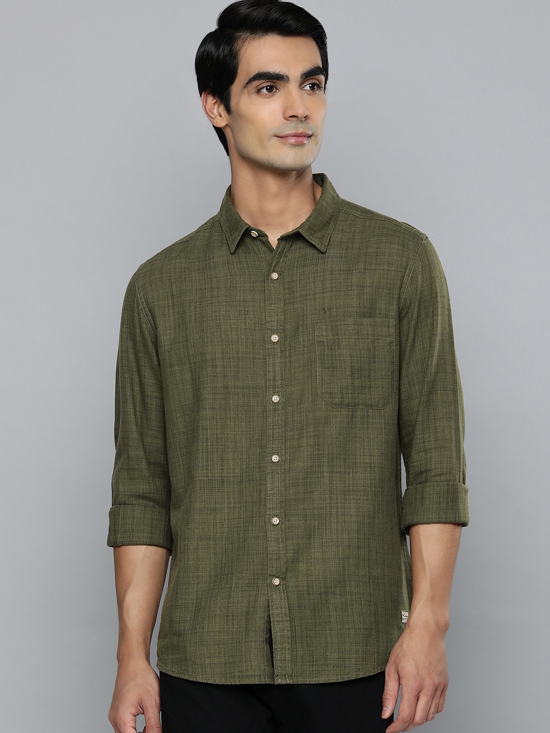 Flying Machine Men Olive Green Regular Fit Solid Opaque Casual Shirt with Chest Pocket
Flying Machine Men Olive Green Regular Fit Solid Opaque Casual Shirt with Chest Pocket