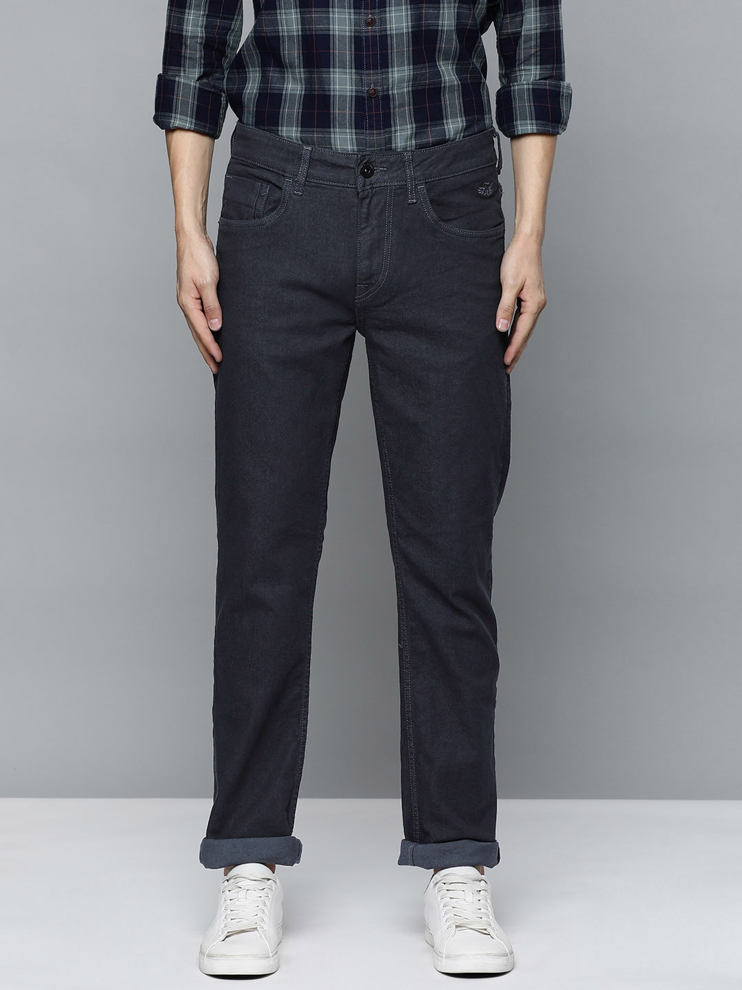 Flying Machine Men Black Michael Slim Tapered Fit Mid-Rise Clean Look Stretchable Jeans
Flying Machine Men Black Michael Slim Tapered Fit Mid-Rise Clean Look Stretchable Jeans