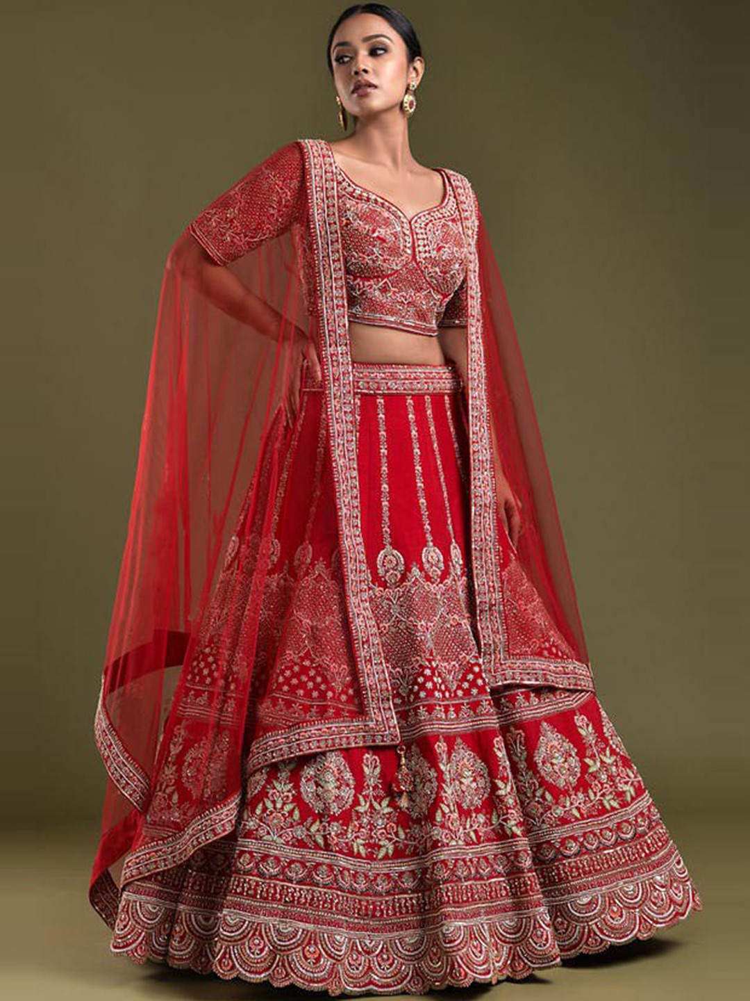RIVAMA Red & Silver-Toned Embroidered Sequinned Shibori Semi-Stitched Lehenga & Blouse With Dupatta
RIVAMA Red & Silver-Toned Embroidered Sequinned Shibori Semi-Stitched Lehenga & Blouse With Dupatta