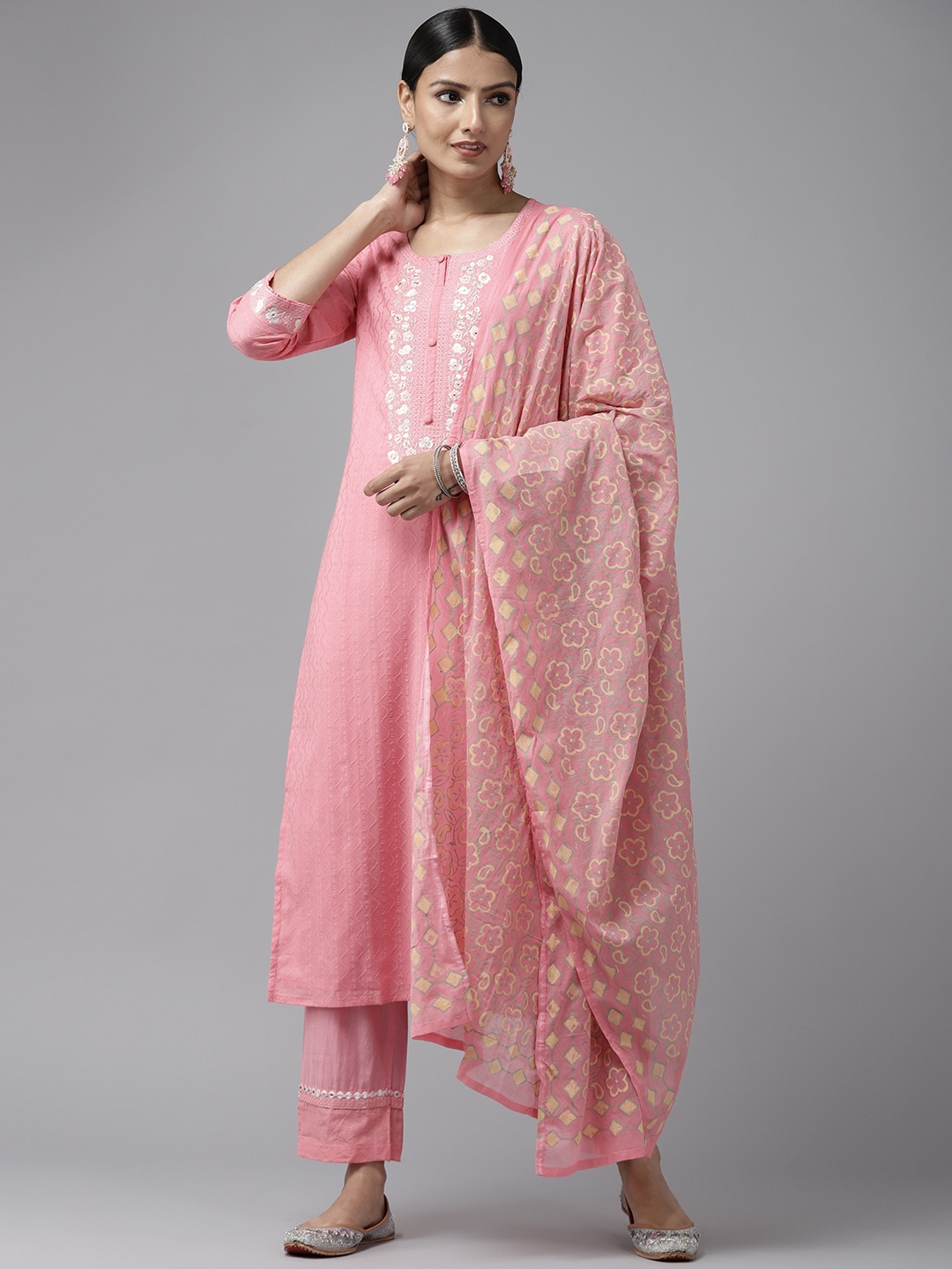 Prakrti Women Coral Floral Yoke Design Pure Cotton Kurta with Trousers & With Dupatta
Prakrti Women Coral Floral Yoke Design Pure Cotton Kurta with Trousers & With Dupatta