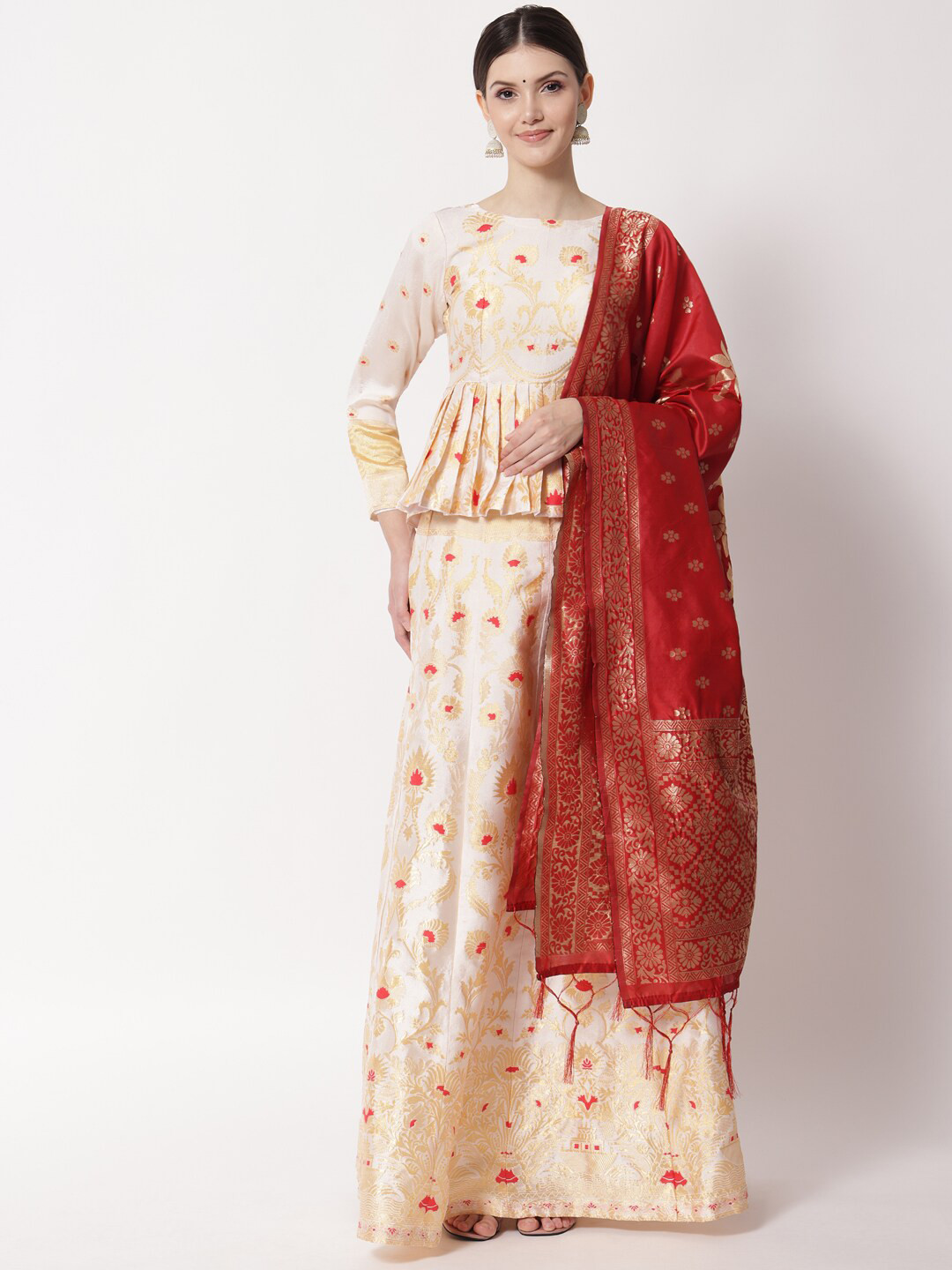 Fabcartz White & Red Printed Zardozi Semi-Stitched Lehenga & Unstitched Blouse With Dupatta
Fabcartz White & Red Printed Zardozi Semi-Stitched Lehenga & Unstitched Blouse With Dupatta