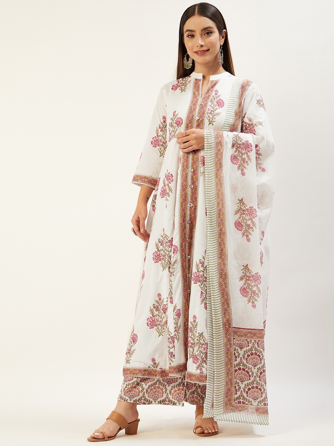 Jaipur Morni Women White Ethnic Motifs Printed Pure Cotton Kurta with Palazzos & Dupatta
Jaipur Morni Women White Ethnic Motifs Printed Pure Cotton Kurta with Palazzos & Dupatta
