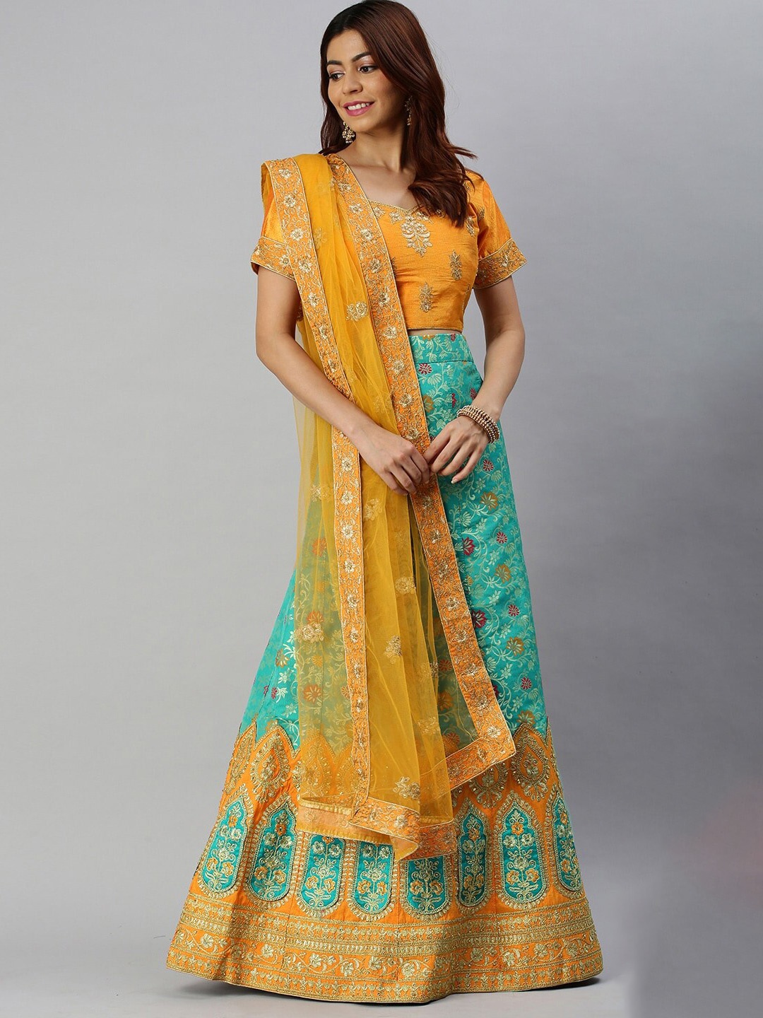 SHADOW & SAINING Green & Yellow Embroidered Semi-Stitched Lehenga Unstitched Blouse With Dupatta
SHADOW & SAINING Green & Yellow Embroidered Semi-Stitched Lehenga Unstitched Blouse With Dupatta
