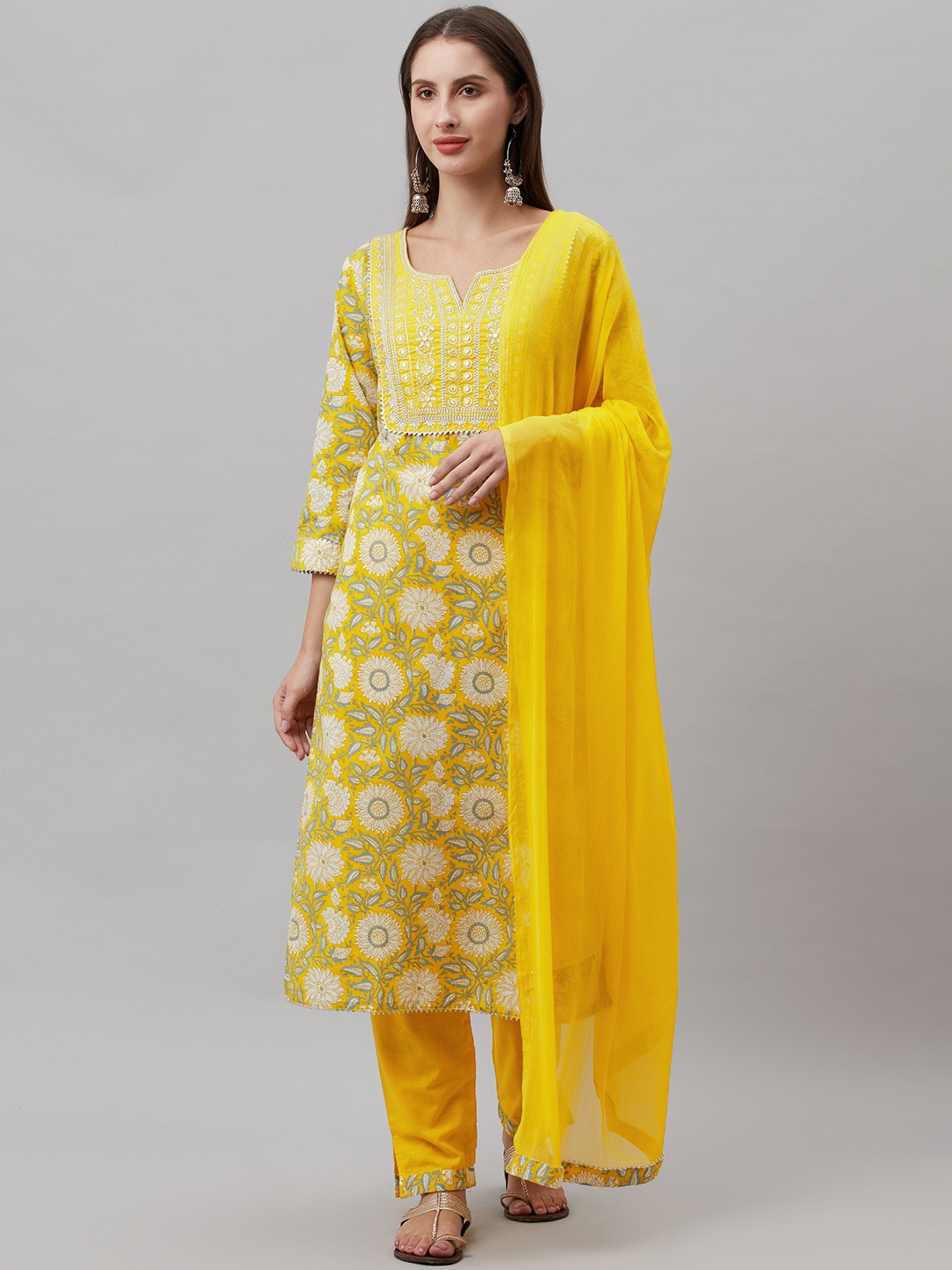 HIGHLIGHT FASHION EXPORT Women Yellow Floral Printed Pure Cotton Kurta with Trousers & With Dupatta
HIGHLIGHT FASHION EXPORT Women Yellow Floral Printed Pure Cotton Kurta with Trousers & With Dupatta