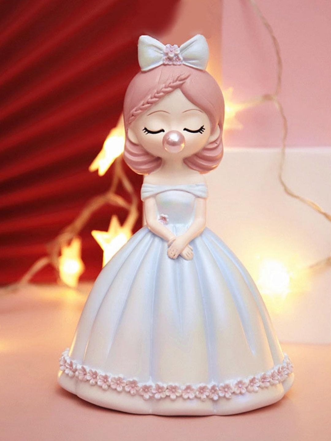 Nestasia Blue & Pink Pearly Princess Showpiece