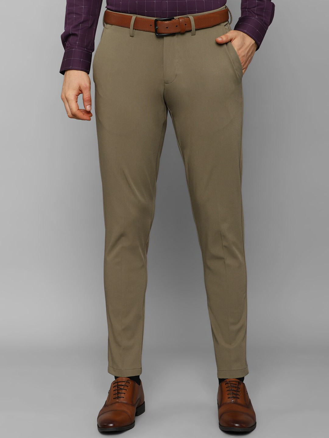 Allen Solly Men Olive Green Slim Fit Trousers
Allen Solly Men Olive Green Slim Fit Trousers