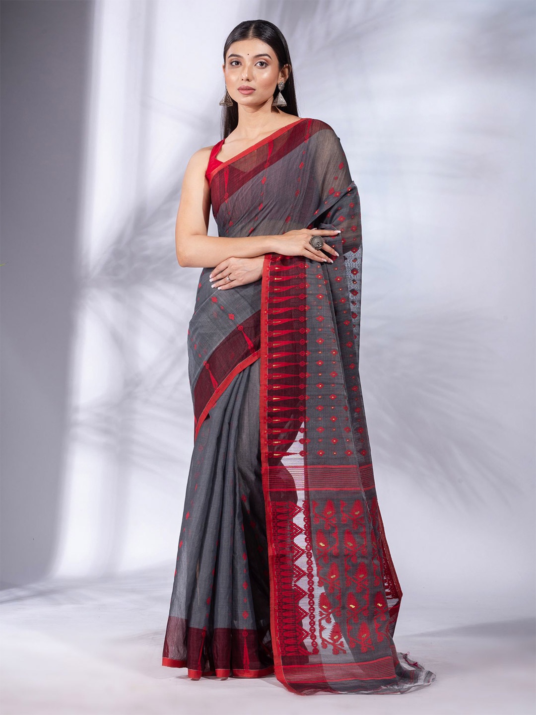 Charukriti Grey & Maroon Woven Design Jamdani Saree