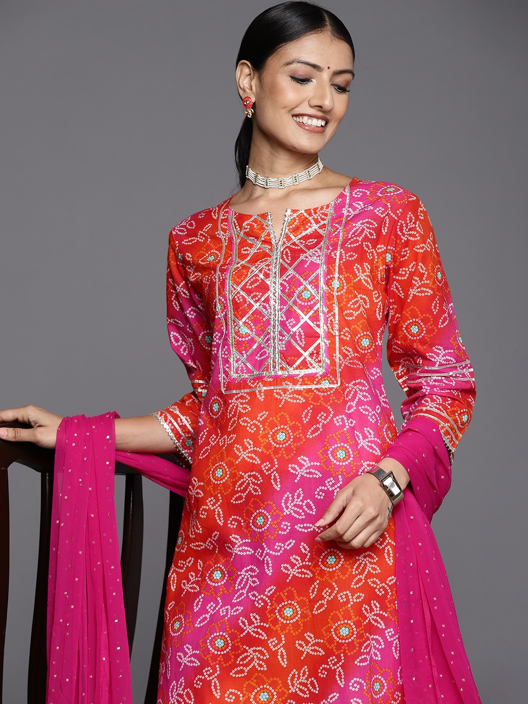 Varanga Women Pink Bandhani Printed Gotta Patti Pure Cotton Kurta with Trousers & With Dupatta
Varanga Women Pink Bandhani Printed Gotta Patti Pure Cotton Kurta with Trousers & With Dupatta