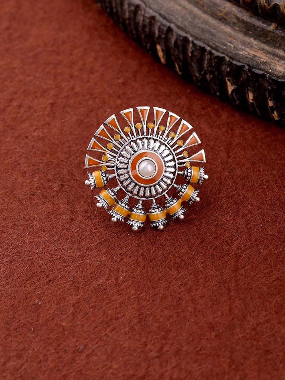 Voylla Silver-Plated Orange Colored Stone Studded Bell Motif Silver-Plated Finger Ring
Voylla Silver-Plated Orange Colored Stone Studded Bell Motif Silver-Plated Finger Ring