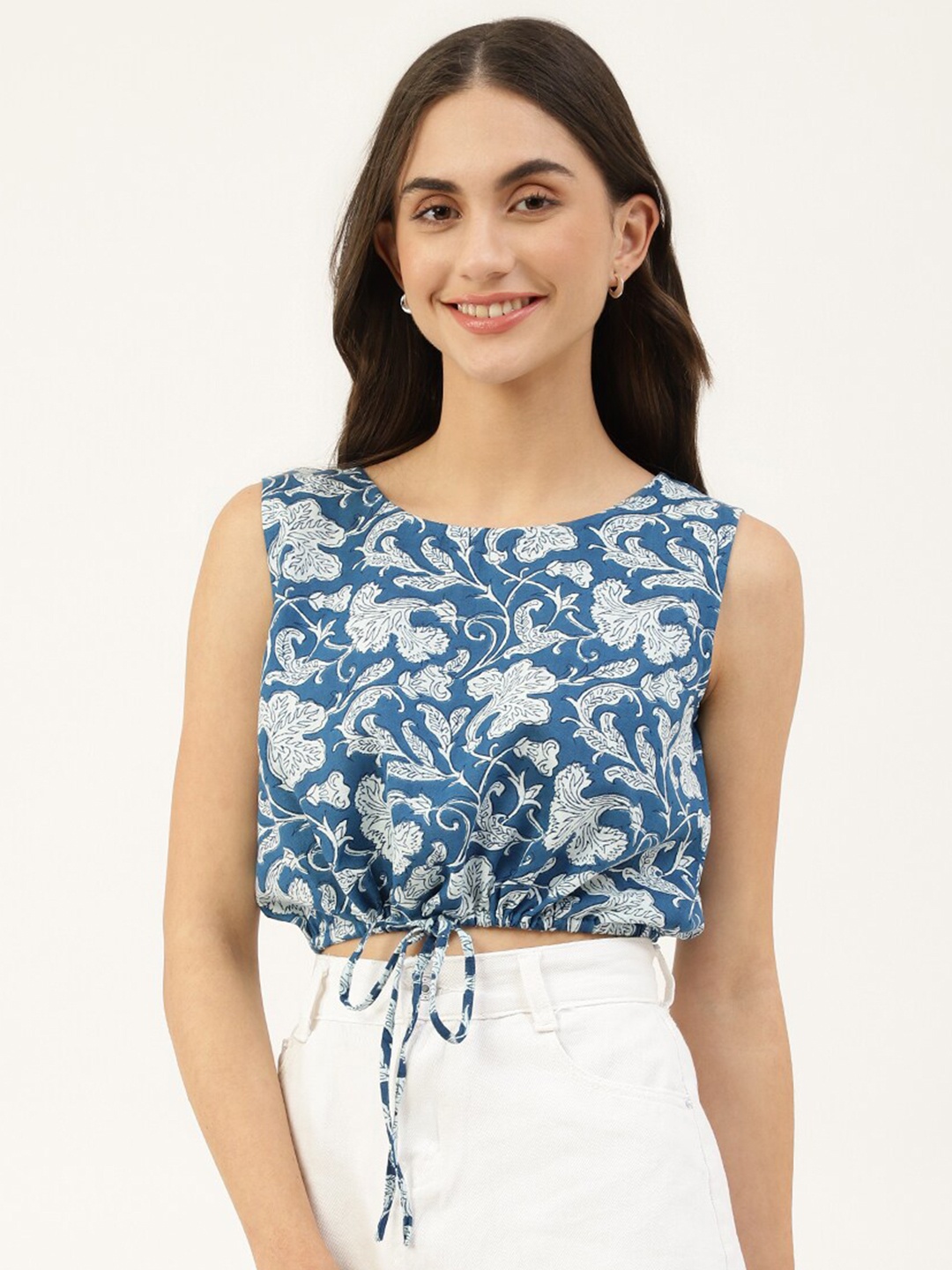 DECKEDUP Women Blue Floral Print Crop Top