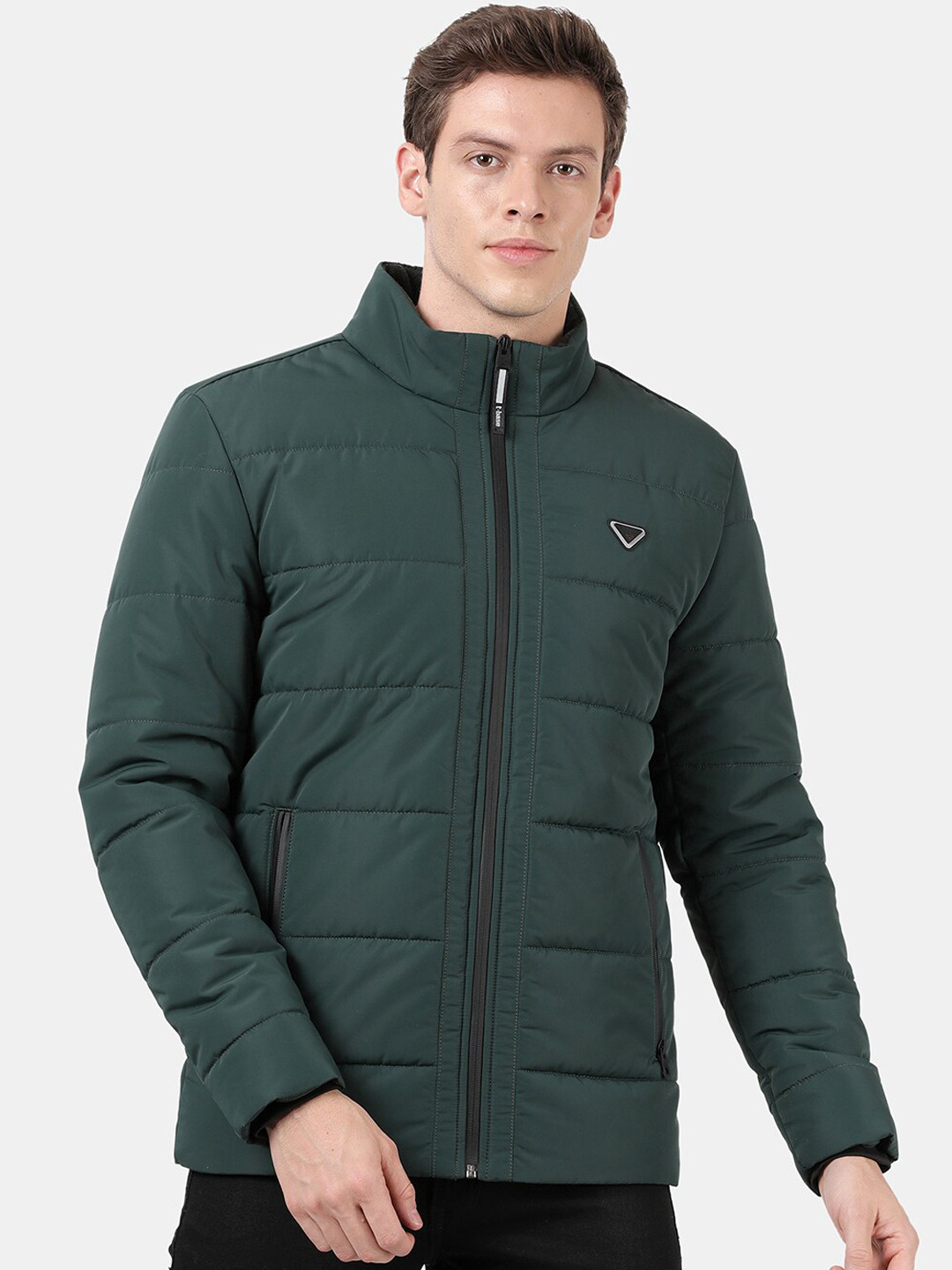 t-base Men Green Windcheater Padded Jacket
t-base Men Green Windcheater Padded Jacket