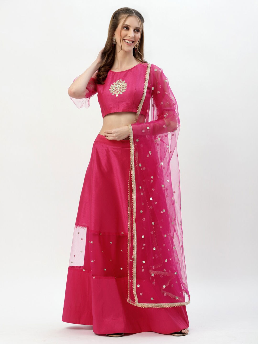 studio rasa Pink & Gold-Toned Embroidered Mirror Work Ready to Wear Lehenga & Blouse With Dupatta
studio rasa Pink & Gold-Toned Embroidered Mirror Work Ready to Wear Lehenga & Blouse With Dupatta