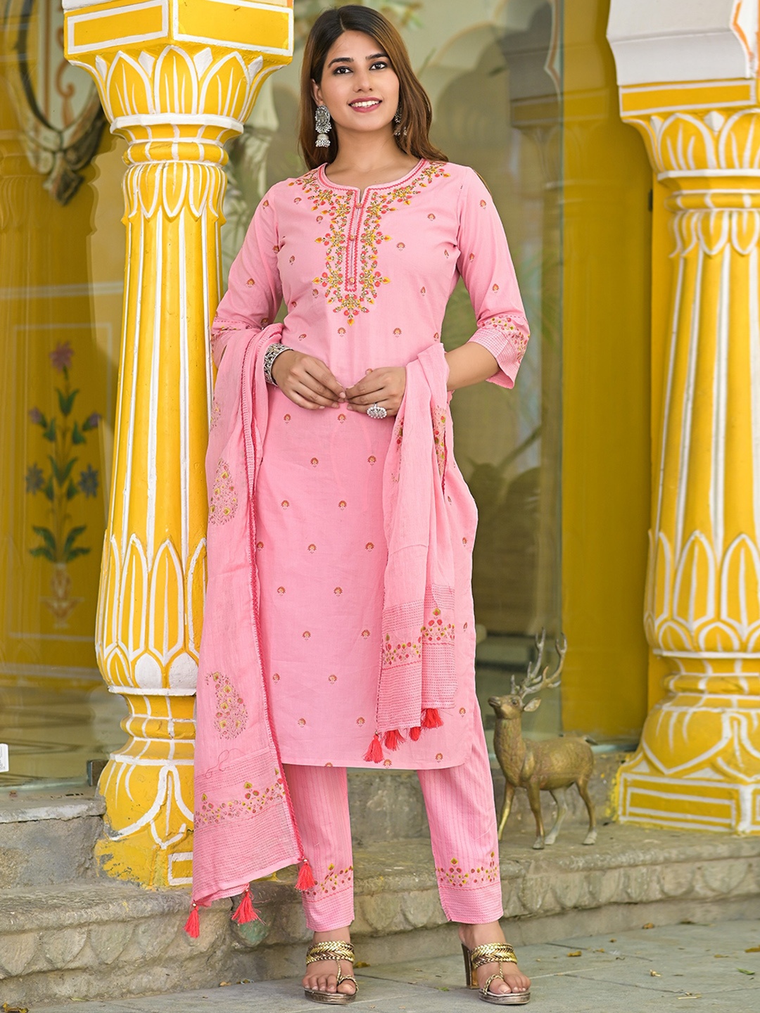 Meeranshi Women Pink Ethnic Motifs Embroidered Pure Cotton Kurta with Churidar & With Dupatta
Meeranshi Women Pink Ethnic Motifs Embroidered Pure Cotton Kurta with Churidar & With Dupatta