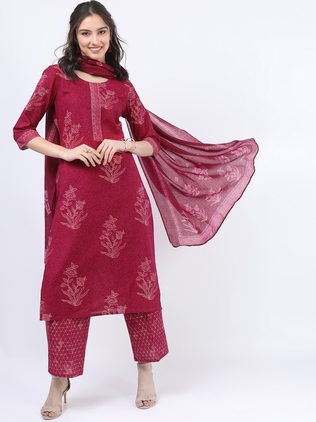 Vishudh Women Pink Ethnic Motifs Printed Pure Cotton Kurta with Palazzos & With Dupatta
Vishudh Women Pink Ethnic Motifs Printed Pure Cotton Kurta with Palazzos & With Dupatta