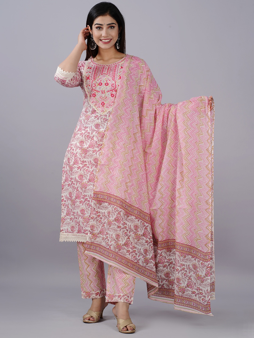 NITVAN Women Pink Floral Printed Mirror Work Pure Cotton Kurta with Palazzos & With Dupatta
NITVAN Women Pink Floral Printed Mirror Work Pure Cotton Kurta with Palazzos & With Dupatta