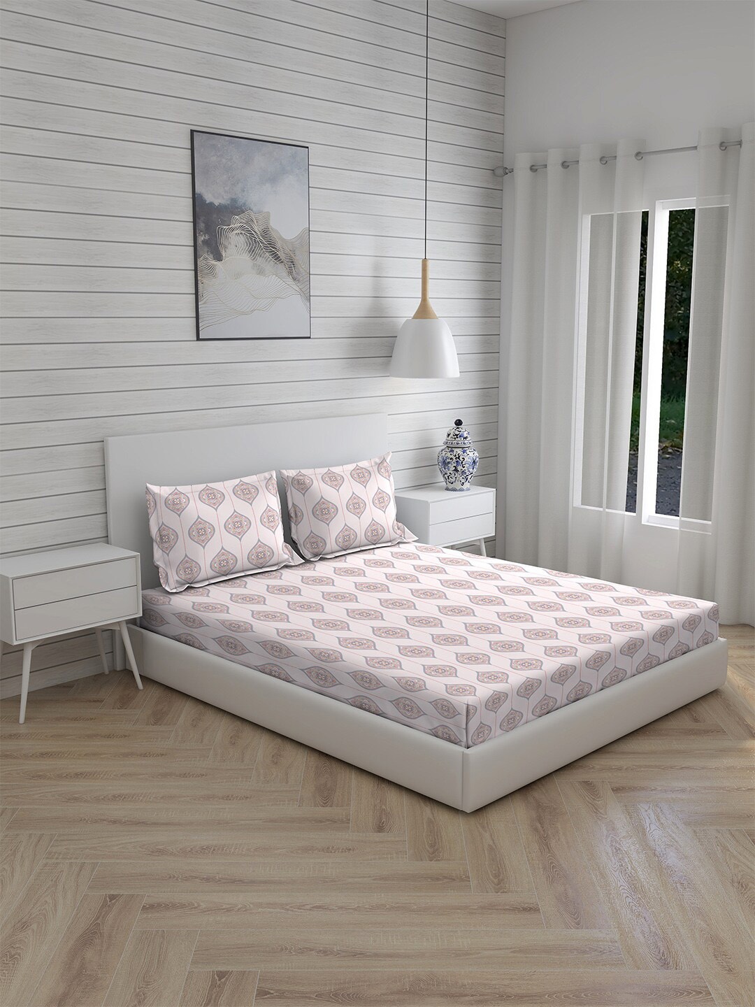 Boutique Living India White & Mustard 225 TC Cotton King Bedsheet with 2 Pillow Covers
Boutique Living India White & Mustard 225 TC Cotton King Bedsheet with 2 Pillow Covers
