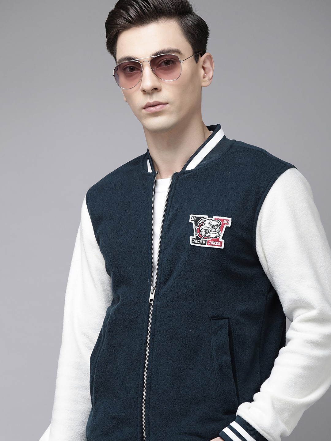 Jack & Jones Men Colourblocked Stand-Collar Varsity Jacket with Patchwork Detail, Navy blue
Jack & Jones Men Colourblocked Stand-Collar Varsity Jacket with Patchwork Detail, Navy blue