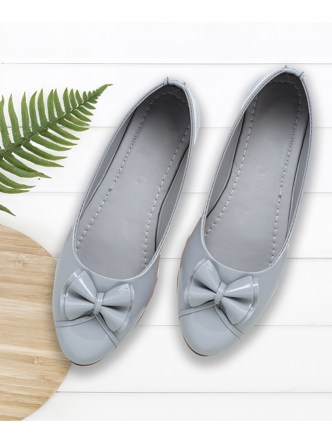 WOMENS BERRY Women Grey Bows Flats